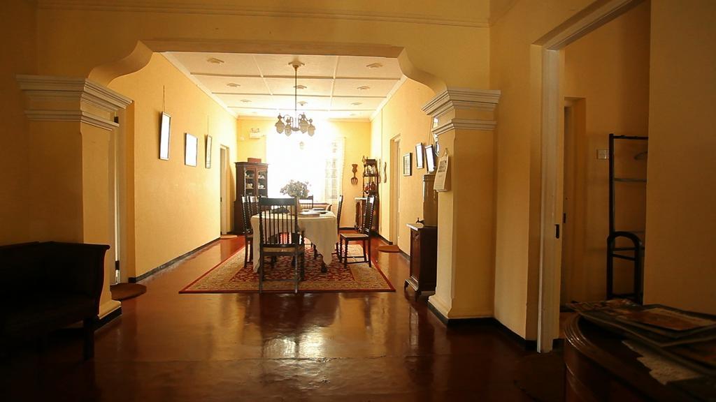 Senani Colonial Holiday Bungalow Nuwara Eliya Ruang foto