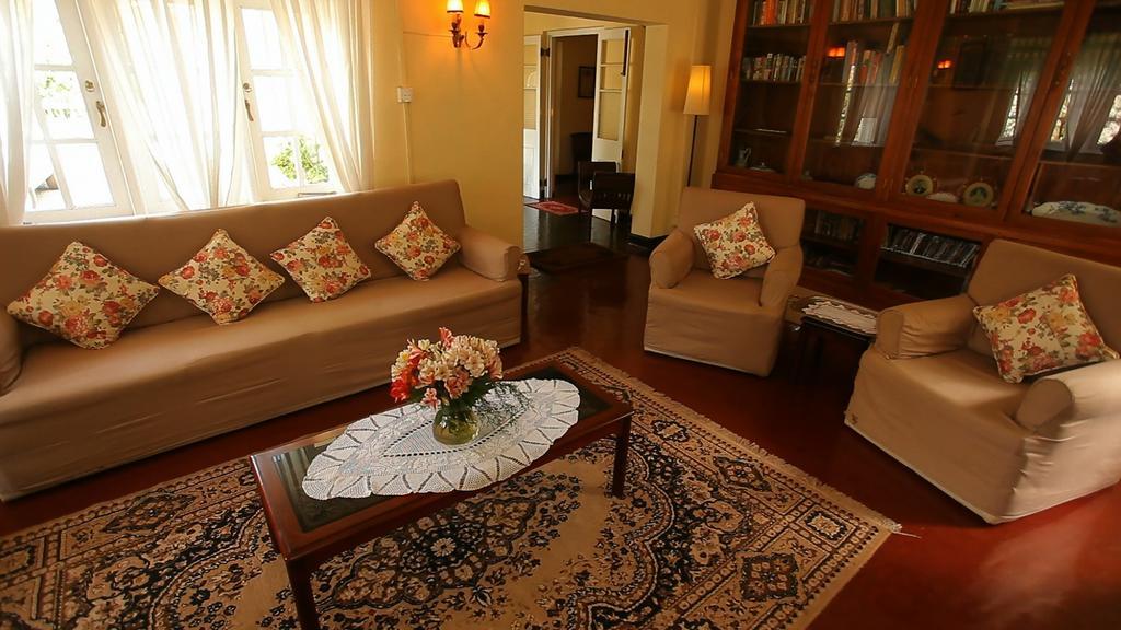 Senani Colonial Holiday Bungalow Nuwara Eliya Ruang foto