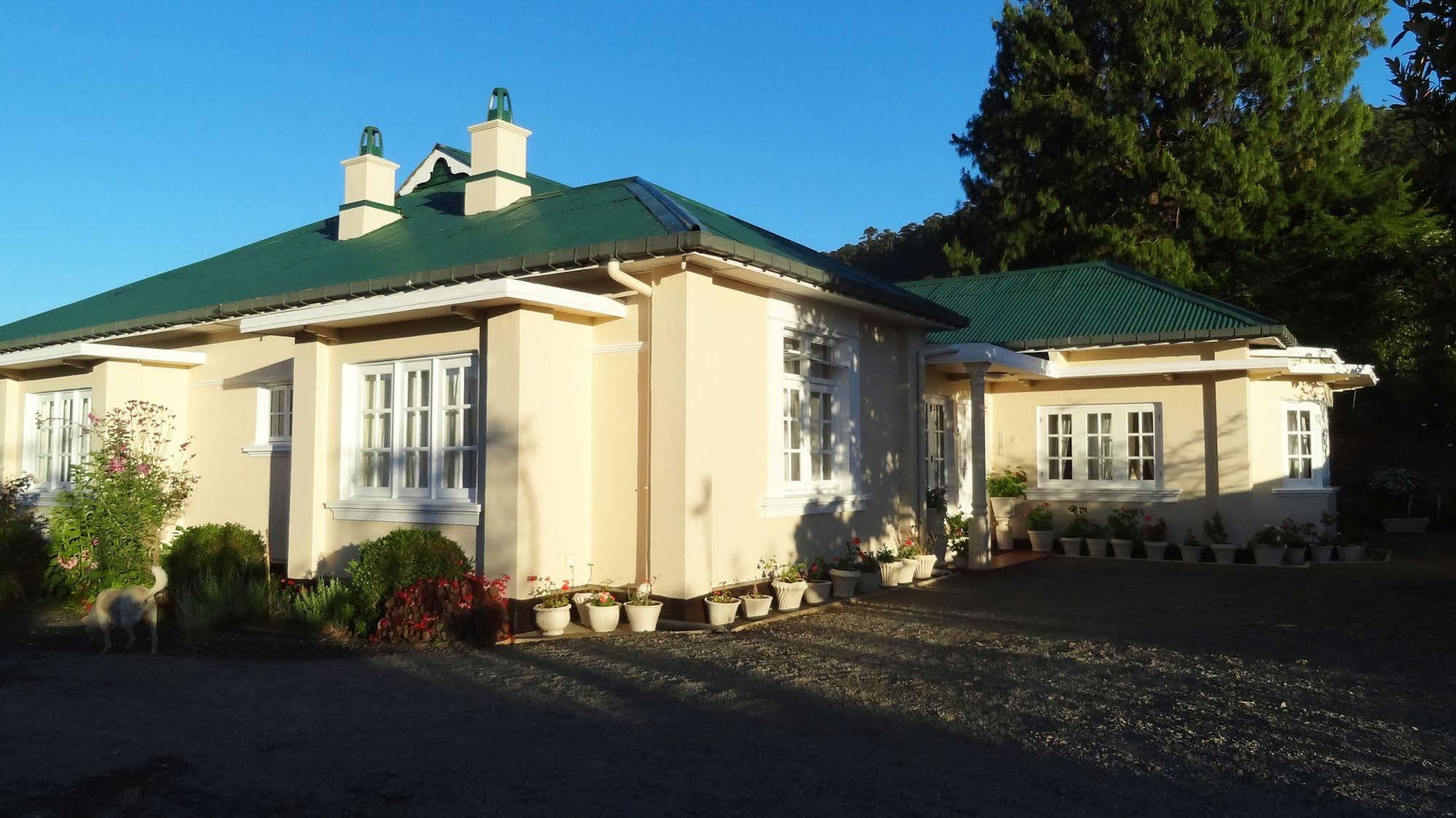 Senani Colonial Holiday Bungalow Nuwara Eliya Bagian luar foto